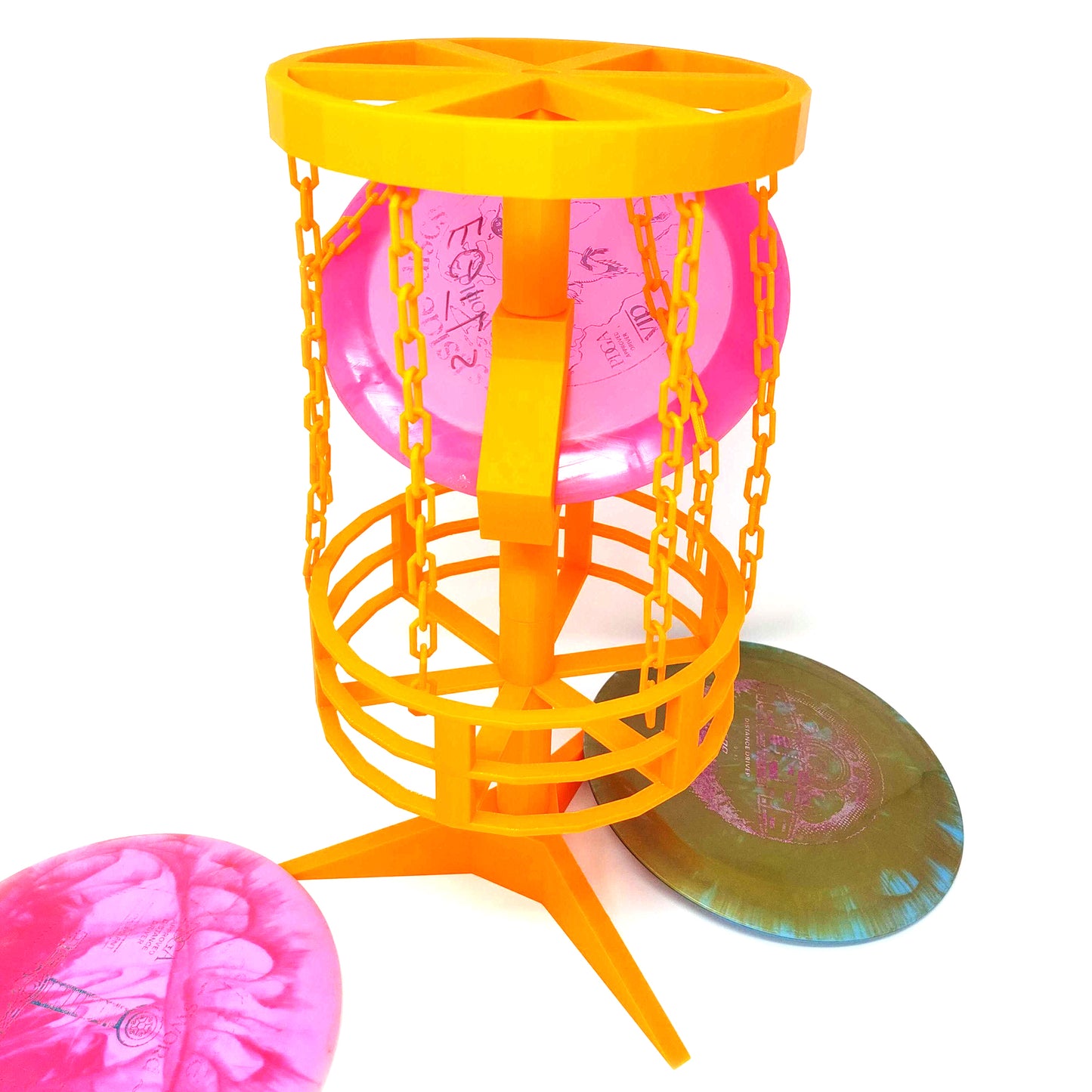 Trophy stand for disc golf ace disc